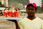 Продавец фруктовых салатиков 
 
Атакамес